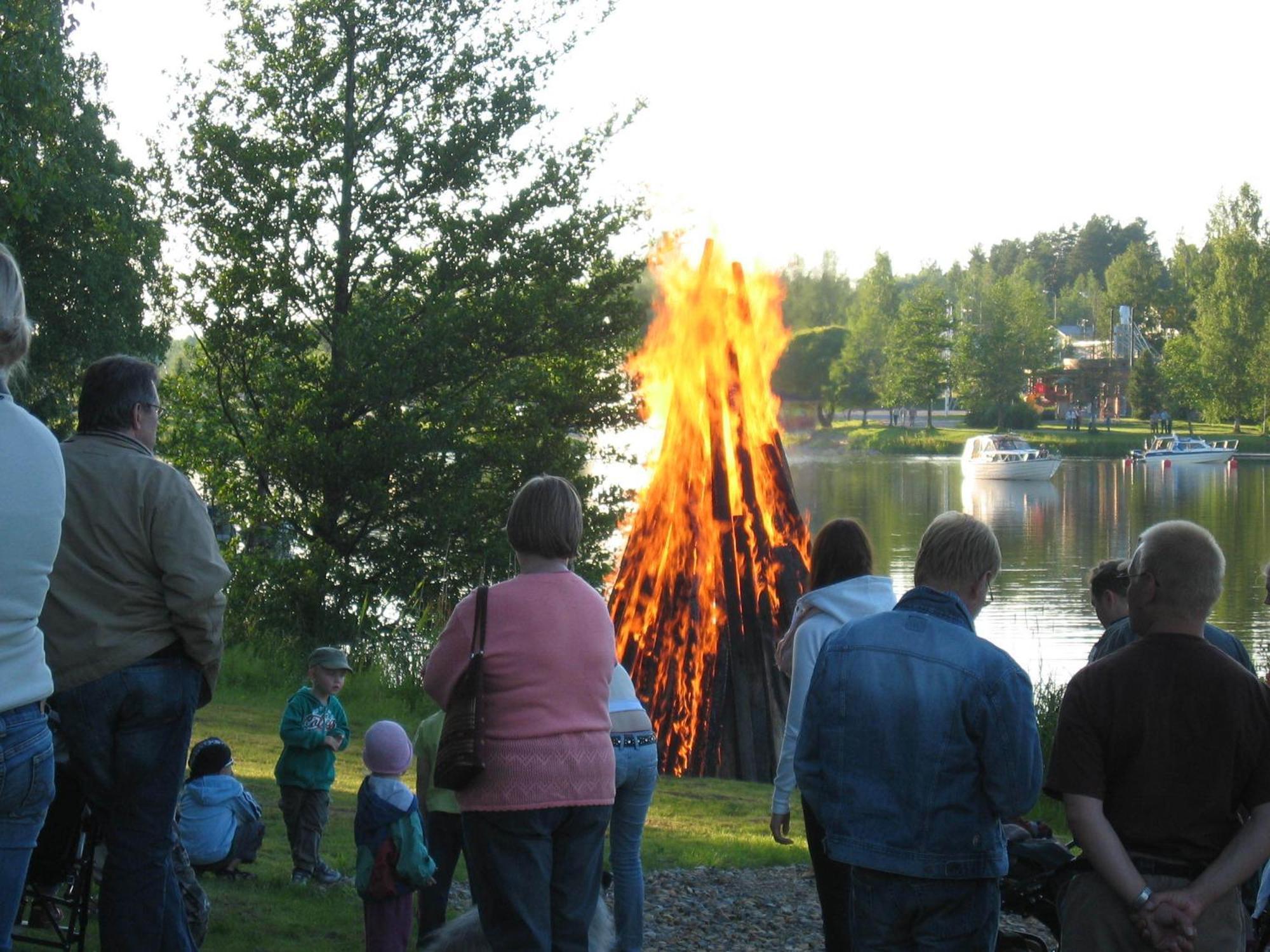 Mansikkaharju Holiday Camp Leppävirta Buitenkant foto