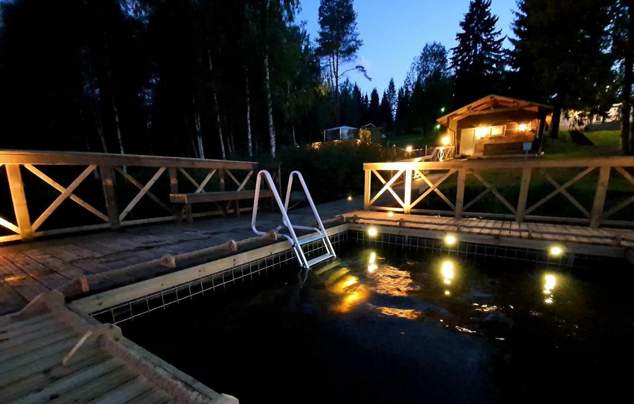 Mansikkaharju Holiday Camp Leppävirta Buitenkant foto